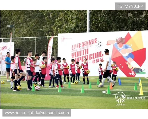 青训项目是否鼓励球员进行定期志愿服务参与，青训队要求